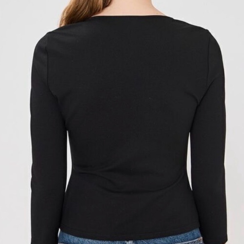 Reformation Women's Black Fitted Long Sleeve Button-Down Cardigan Top size Large - Picture 2 of 10